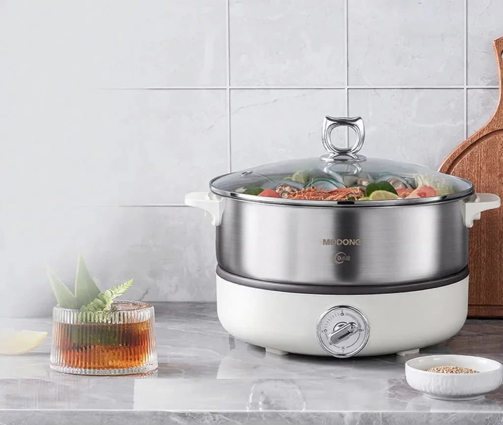 Jaettu sähköinen hot pot ruostumattomalla teräksisellä sisäkattilalla 1500W