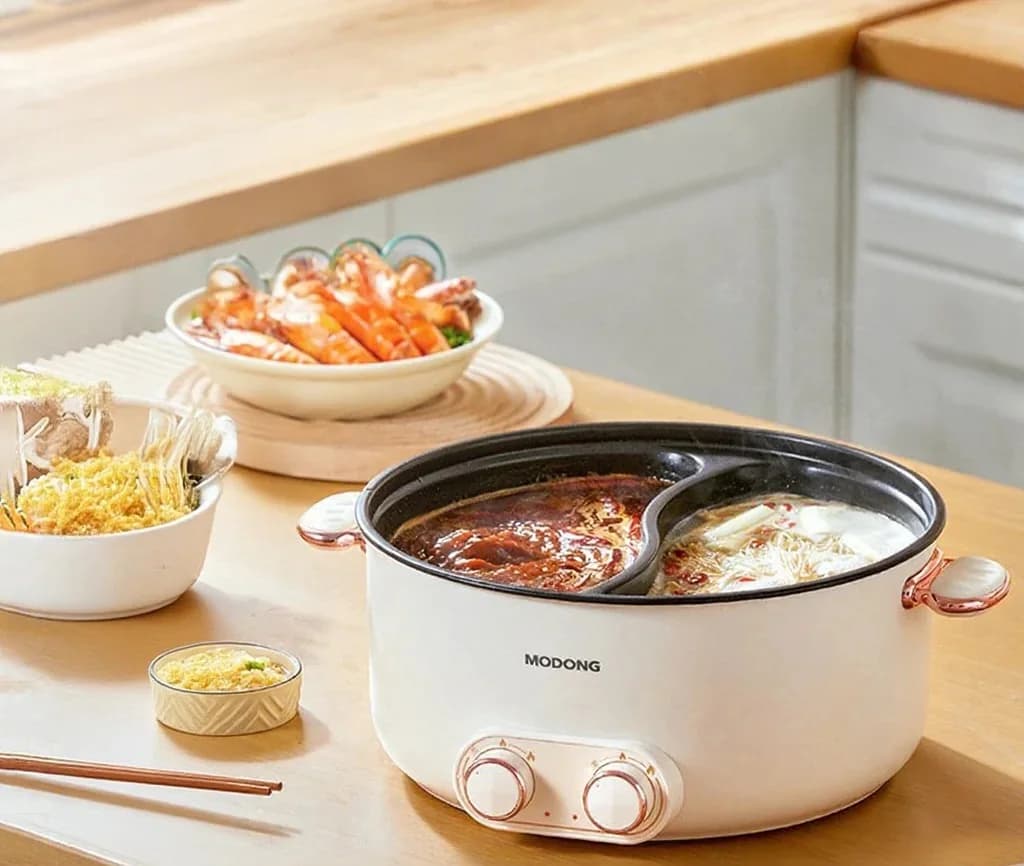Kaksoisohjauksella varustettu sähköinen hot pot -kattila 6L, suuri tilavuus, tarttumaton