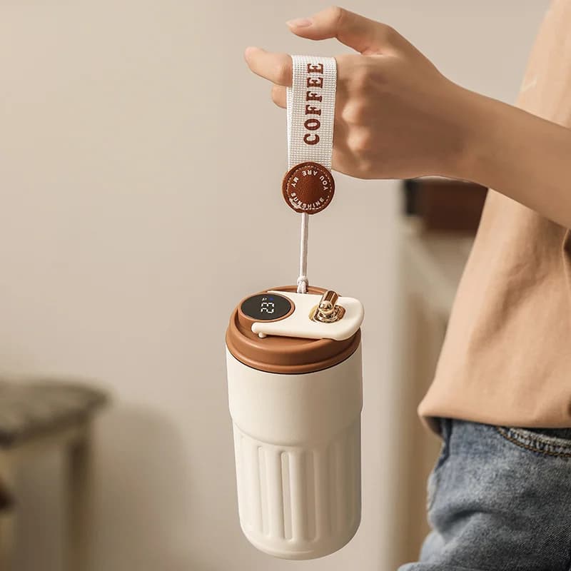450ml lämpötilanäytöllinen termosmuki
